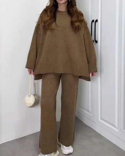 TARA | Conjunto de suéter y pantalón