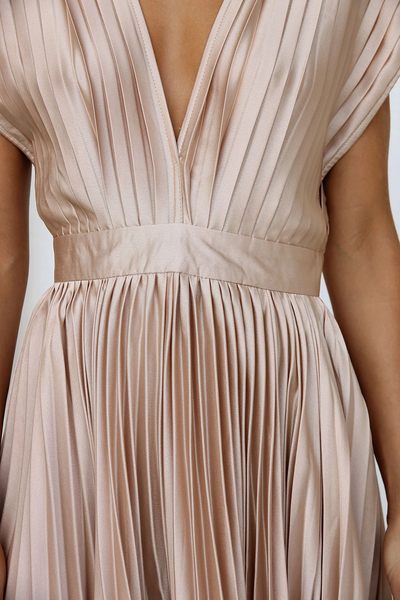 TIRSÁ | Vestido glamuroso